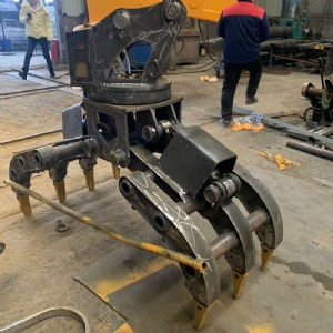 挖機旋轉(zhuǎn)抓鋼機